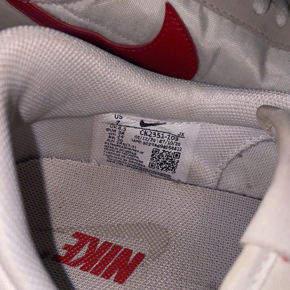 Nike Daybreak Sneakers - Picture 5 of 6